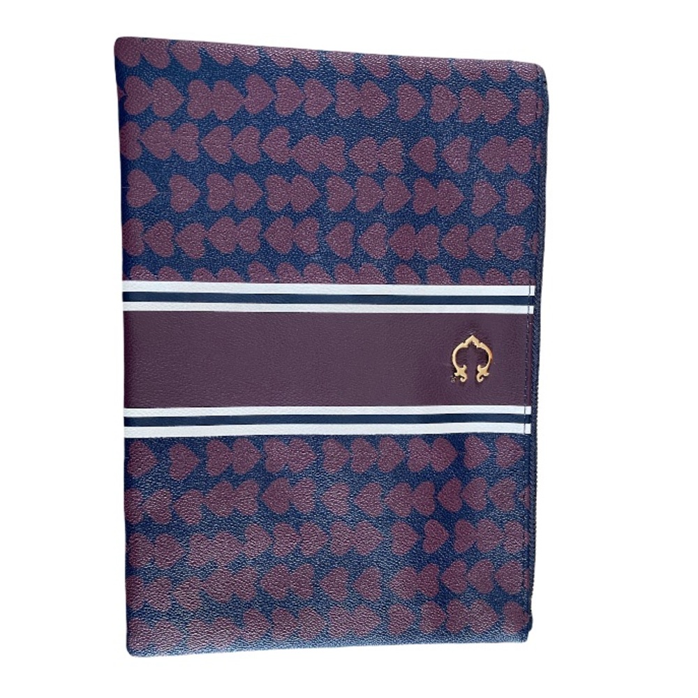 C. Wonder Graphic Heart  Print Zip Top Pouch